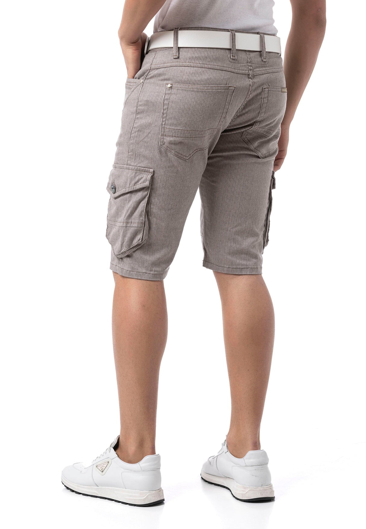 CK297 – Men's Capri Pants with Zipper