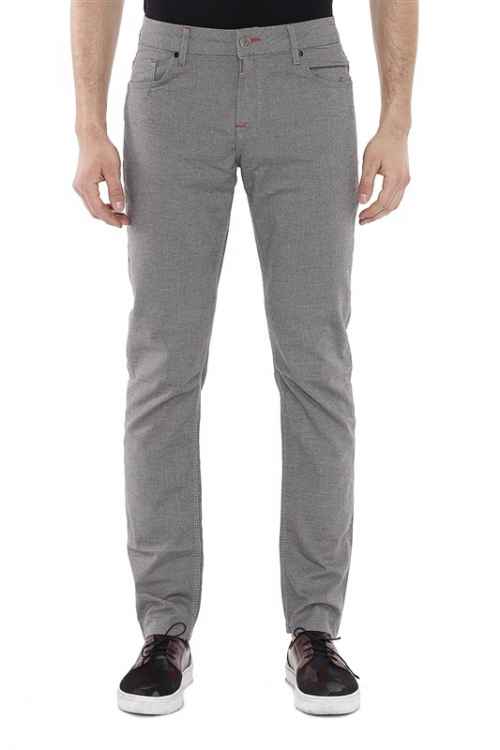 CD372A Men's fabric trousers in a fashionable slim fit cut