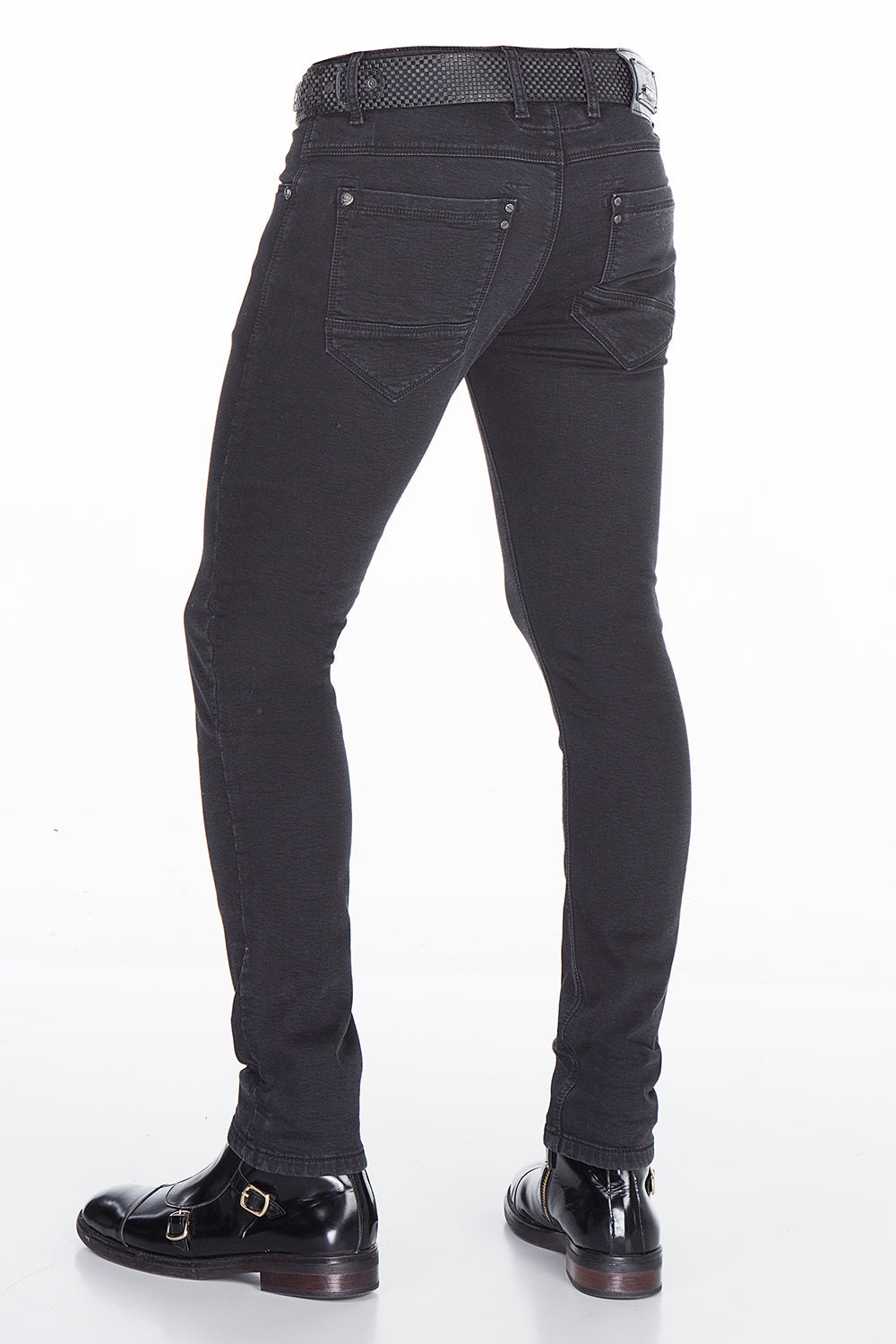 CD403 Men's slim-fit jeans in a classic 5-pocket design