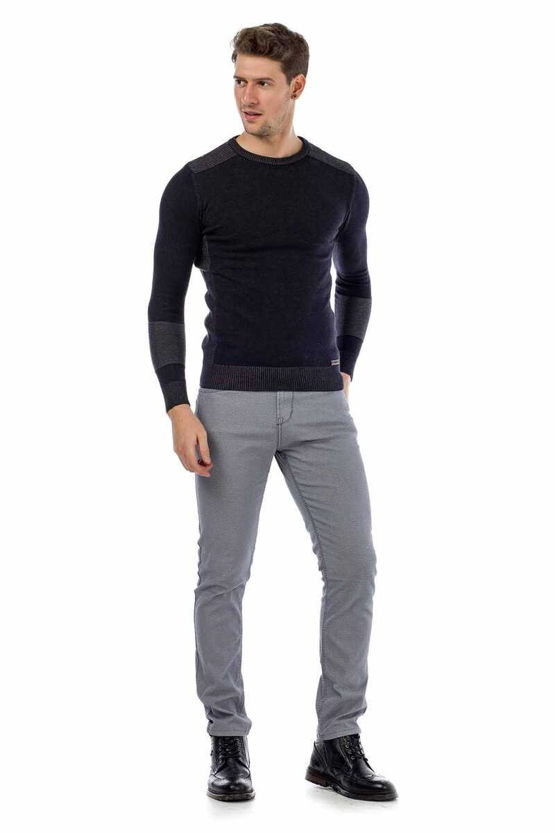 CD432 Men's fabric trousers in a fashionable slim fit cut