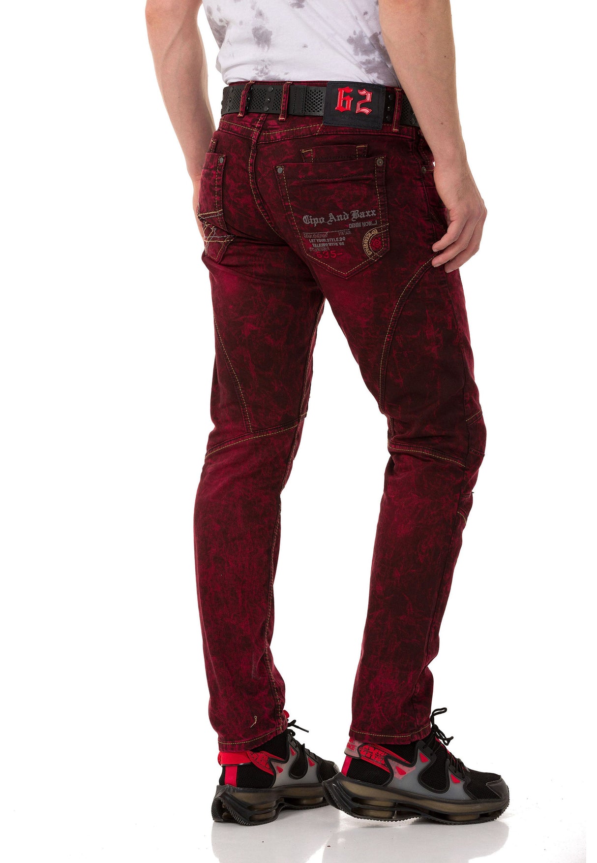 CD479 men's slim-fit jeans in an antique look