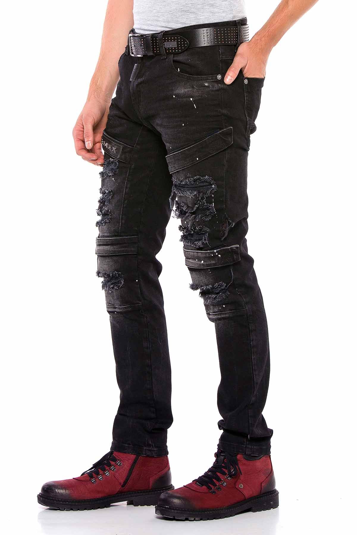 CD555 Men's slim-fit jeans in a fashionable destroyed look