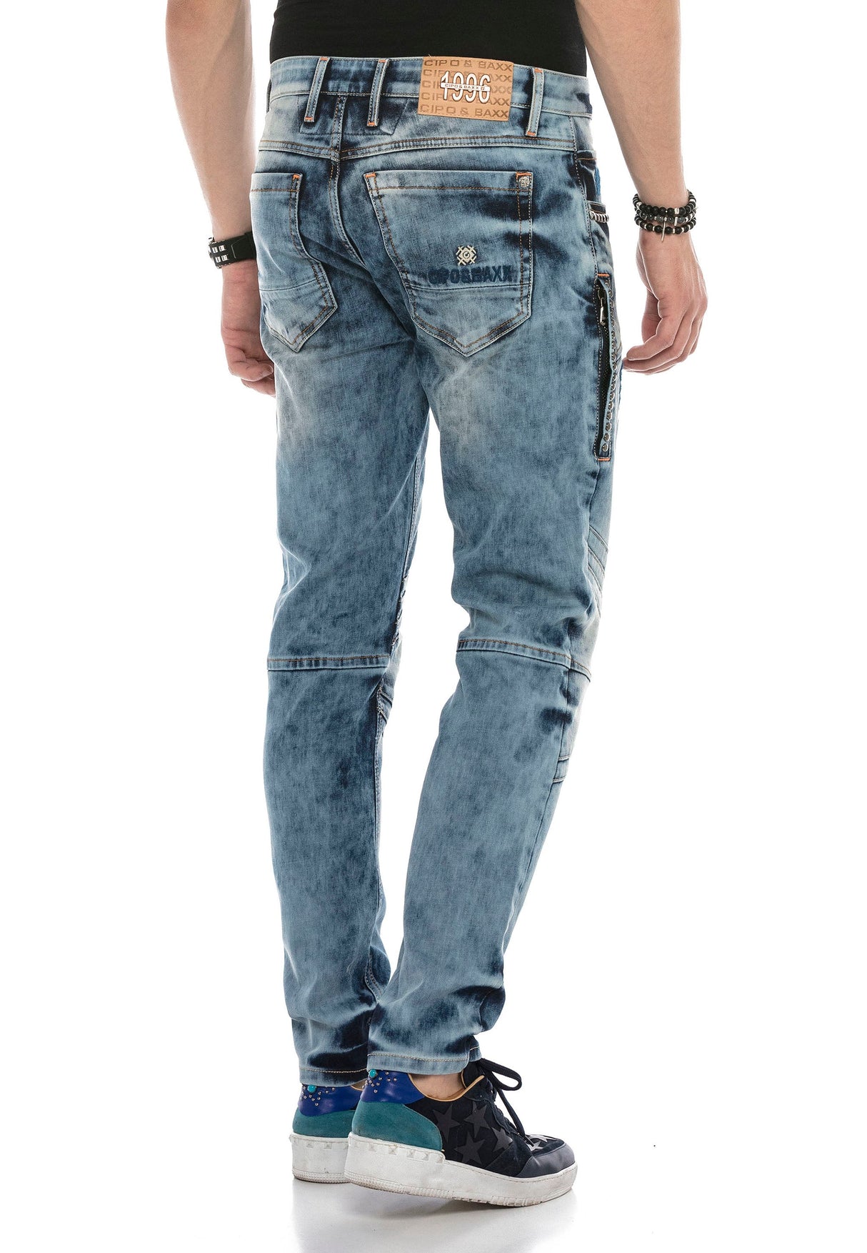 CD590 Men's Straight Fit Jeans in a casual biker look