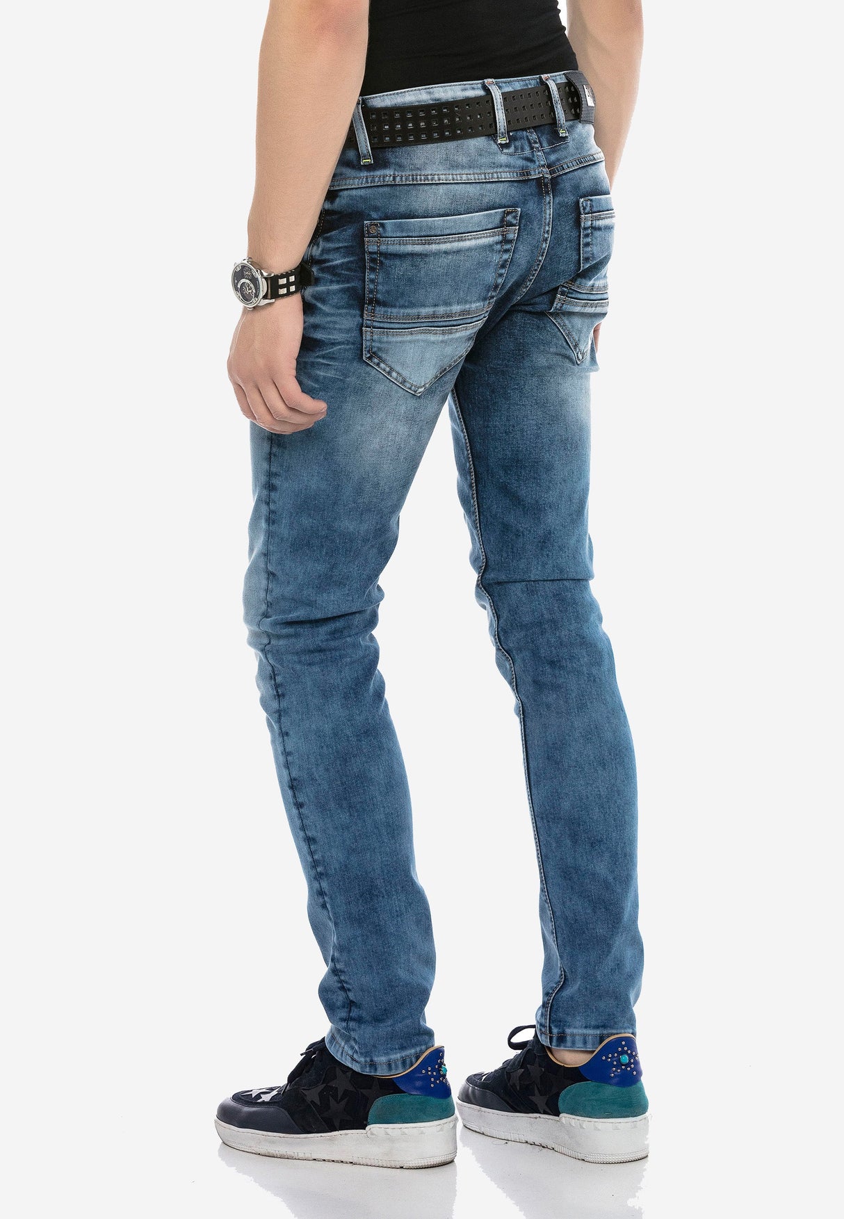 CD621 Men's comfortable jeans in a trendy used look