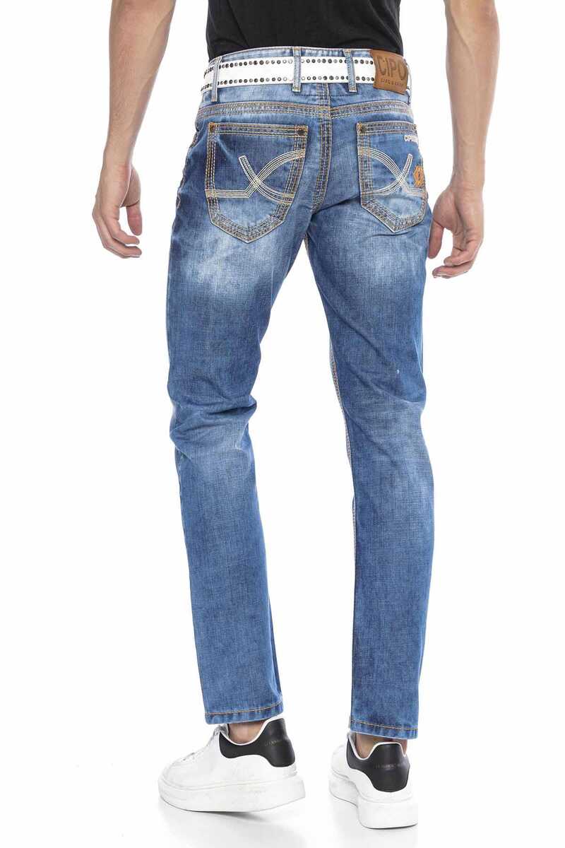 CD669 Men's Straight Fit Jeans with fashionable wash