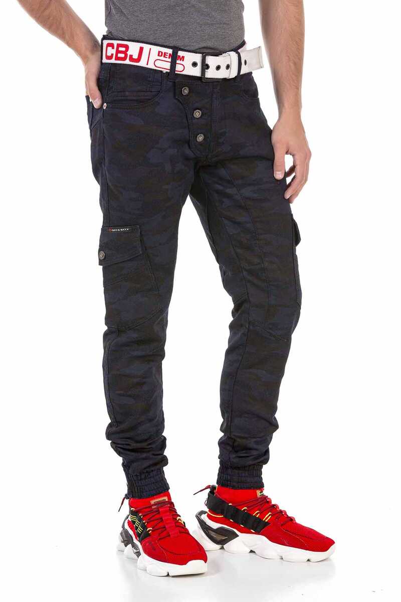 CD690 Men's Straight Fit Jeans with great cargo pockets
