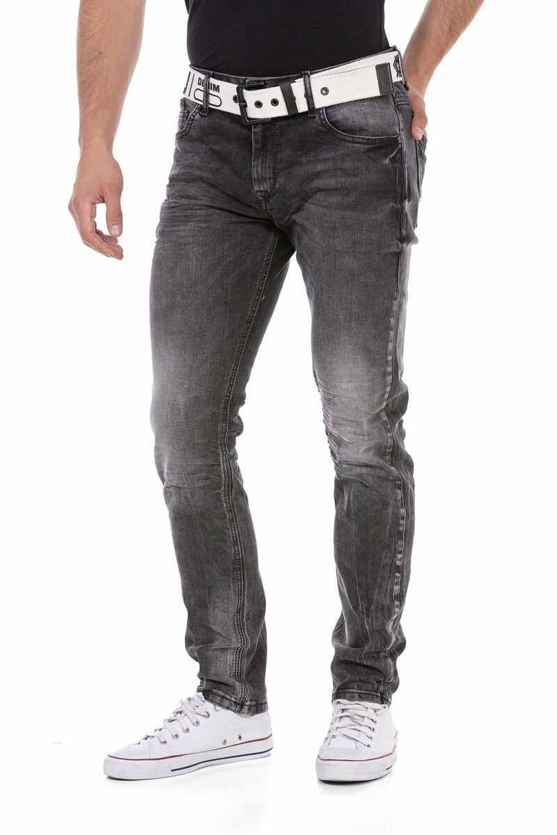 CD712 Men's Straight Fit Jeans in Classic 5-Pocket Style