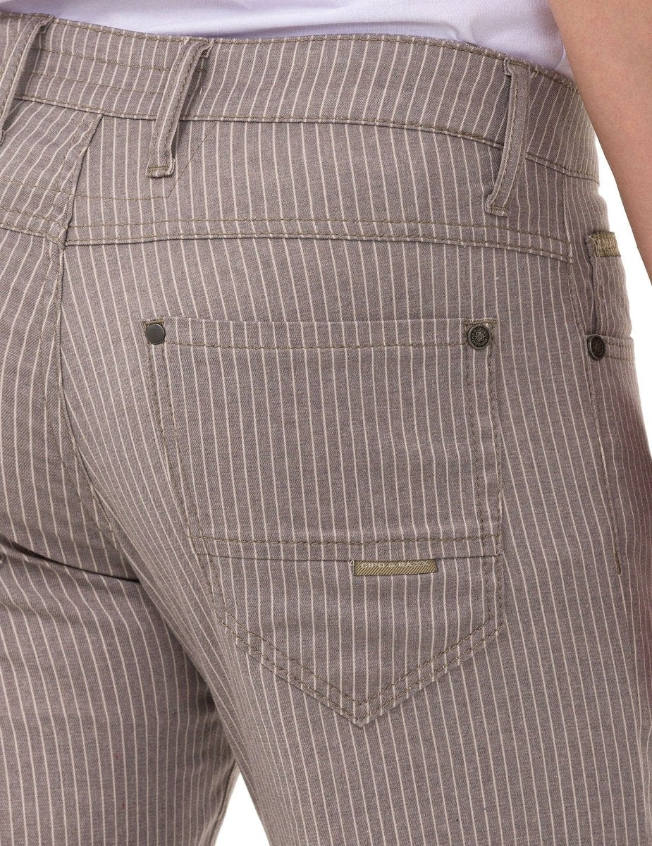 CD841 Men's fabric trousers in a fashionable slim fit cut