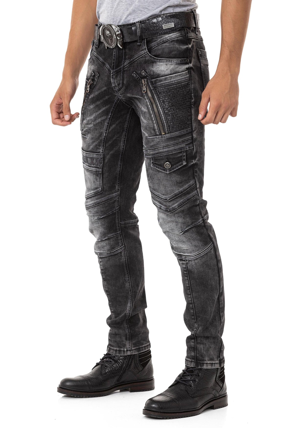CD844 Straight Fit Jeans with Zipper