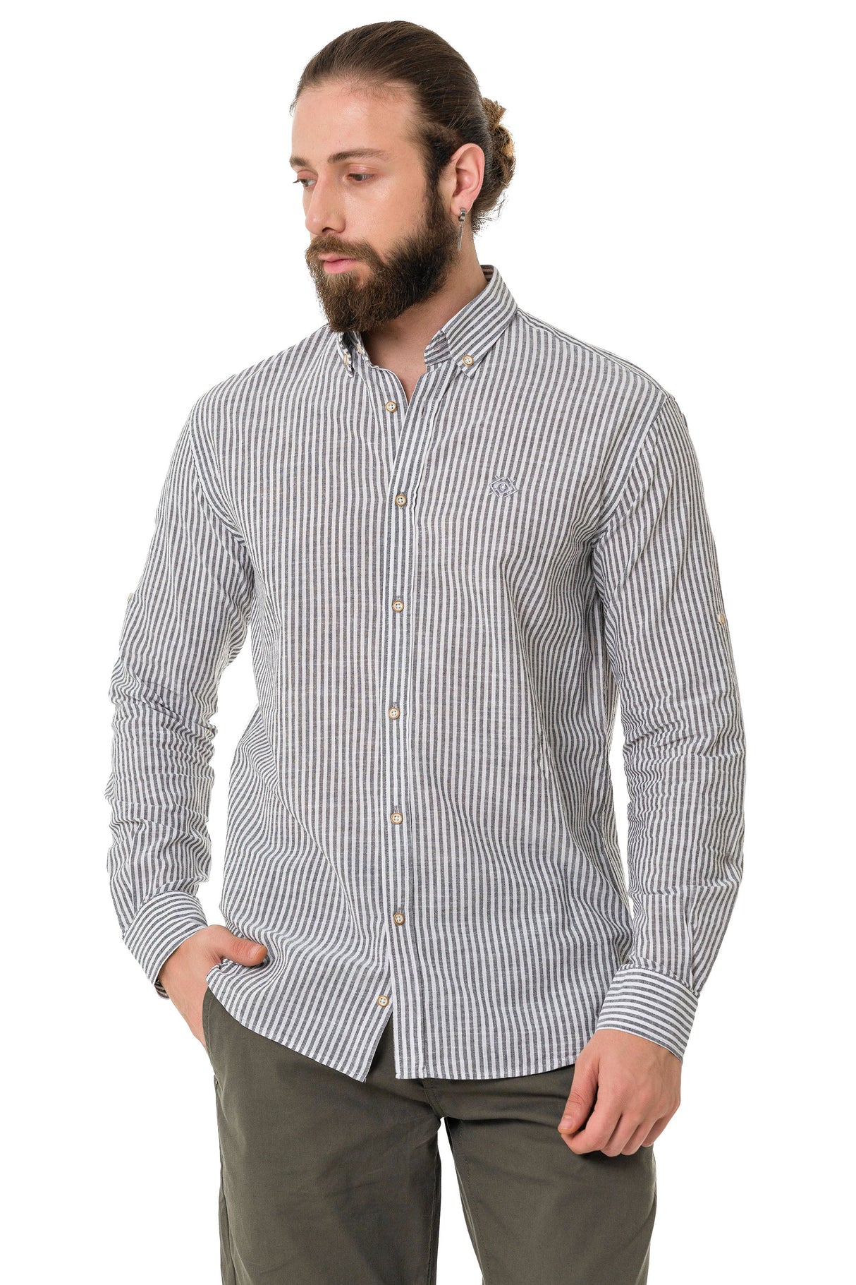 CH194 Men's shirt with striped design
