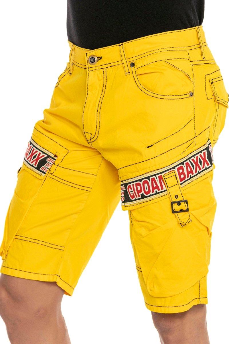CK243 Men's Capri shorts in a summer look