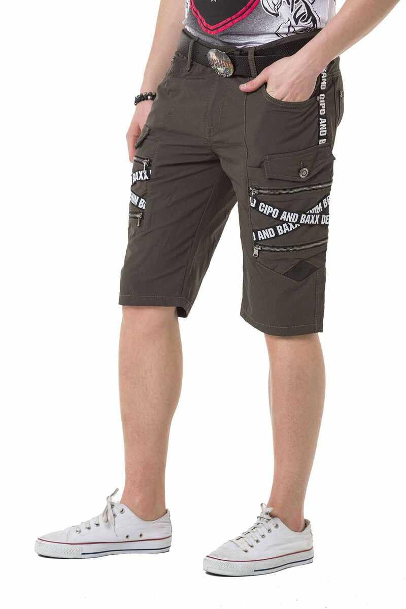 CK253 Men's Capri Shorts with trendy cargo pockets