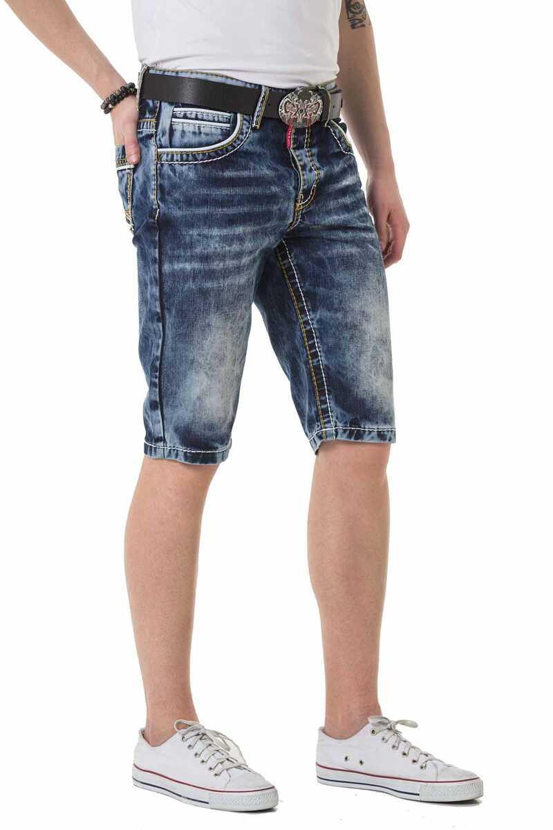 CK268 Men's Capri Shorts with Contrast Stitching