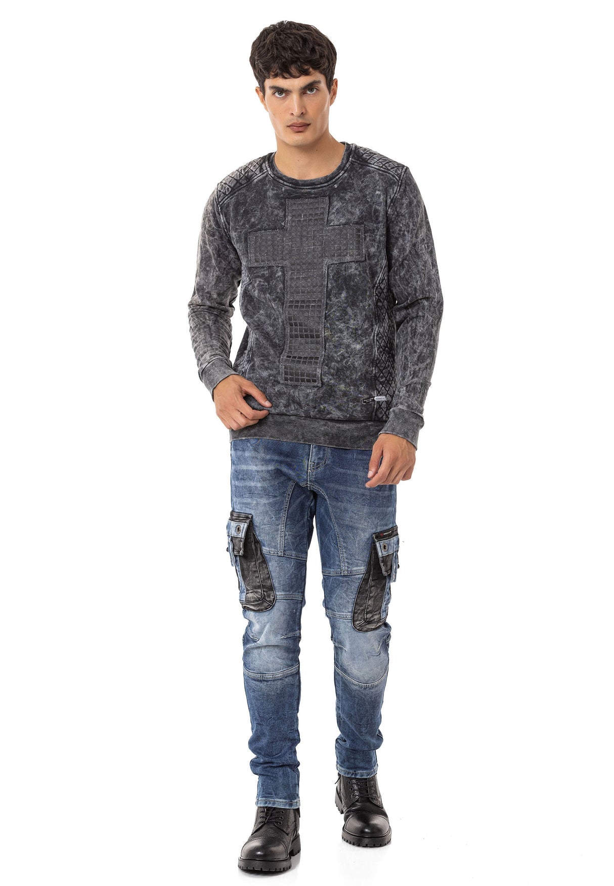CL266 Men's sweatshirt with a great wash