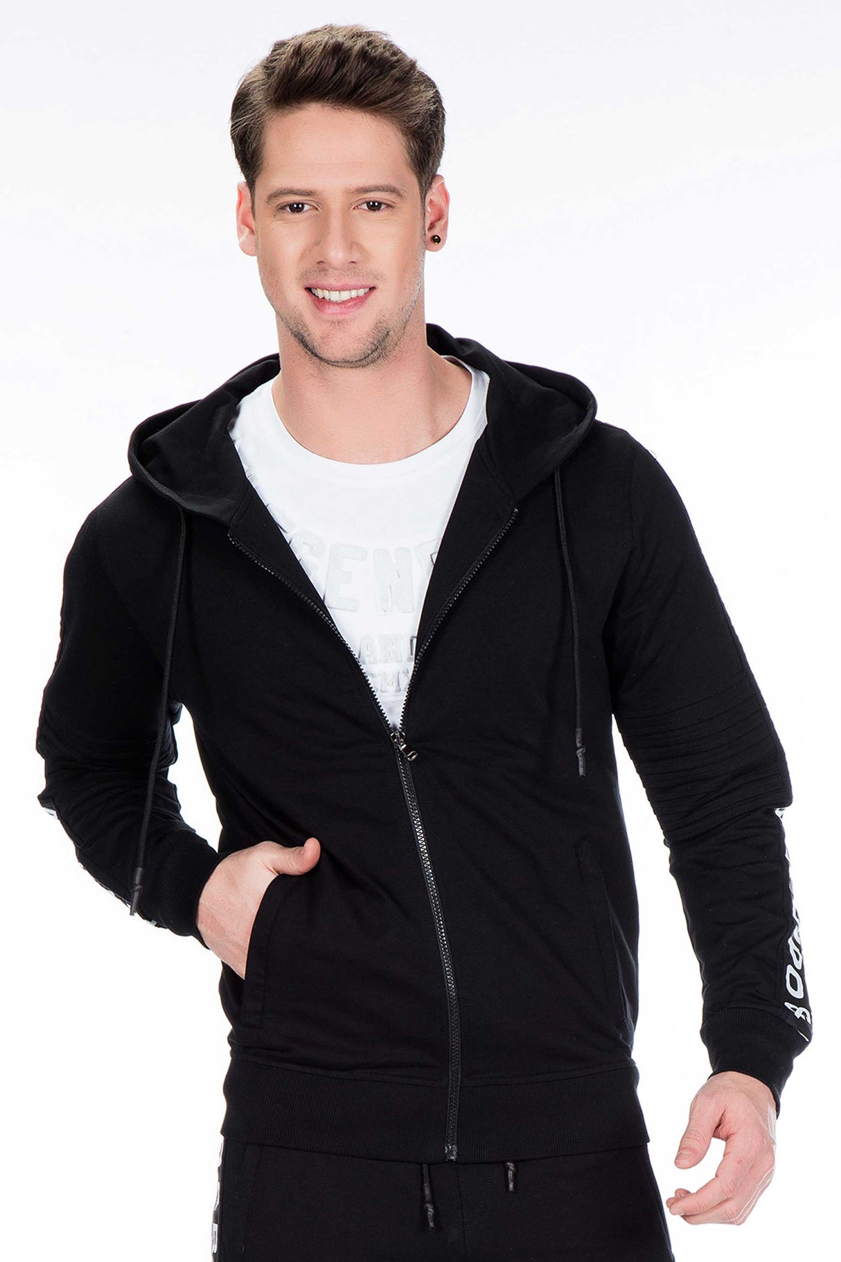 CL292 Men's Sweat Jacket in a classic sporty look