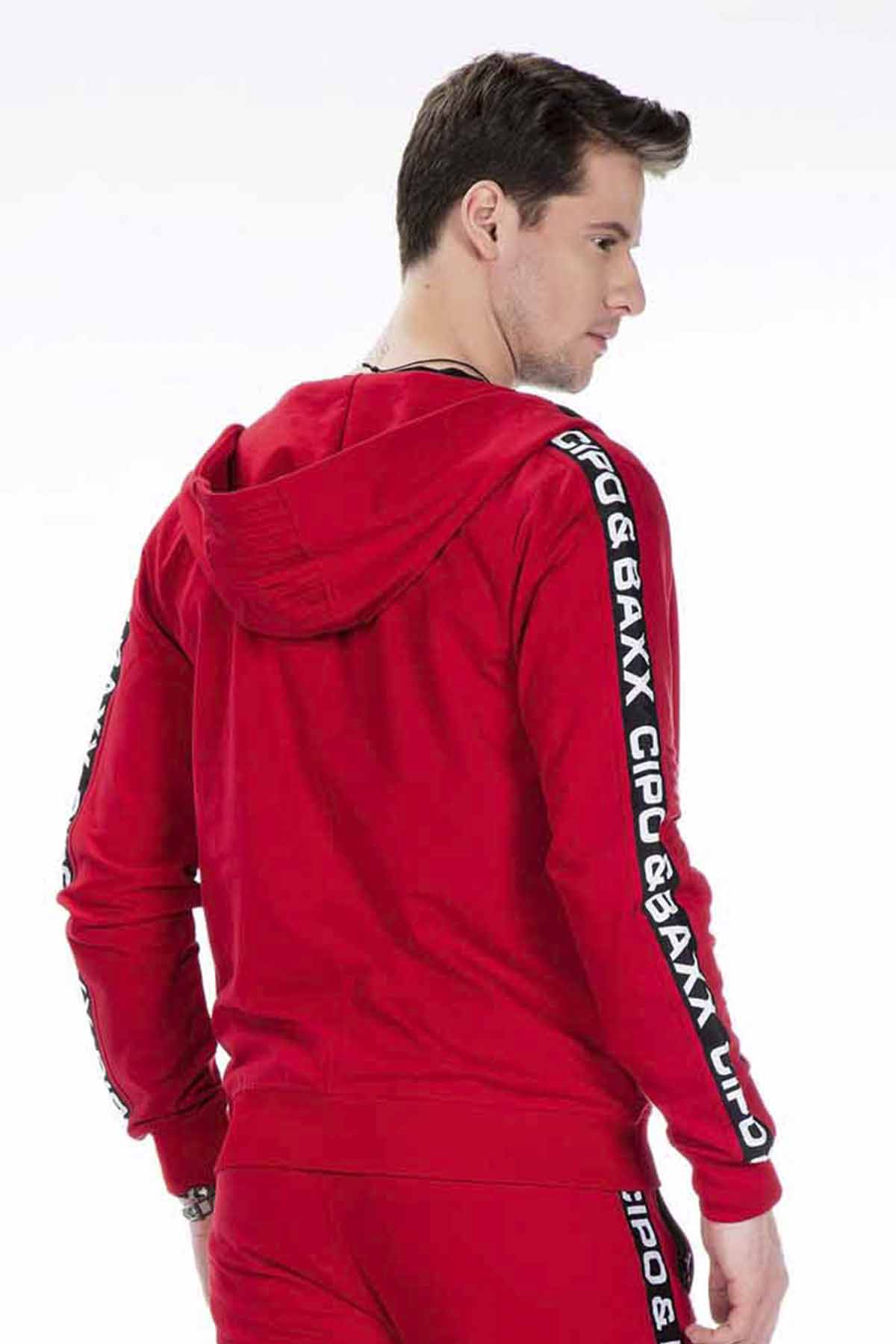 CL292 Men's Sweat Jacket in a classic sporty look