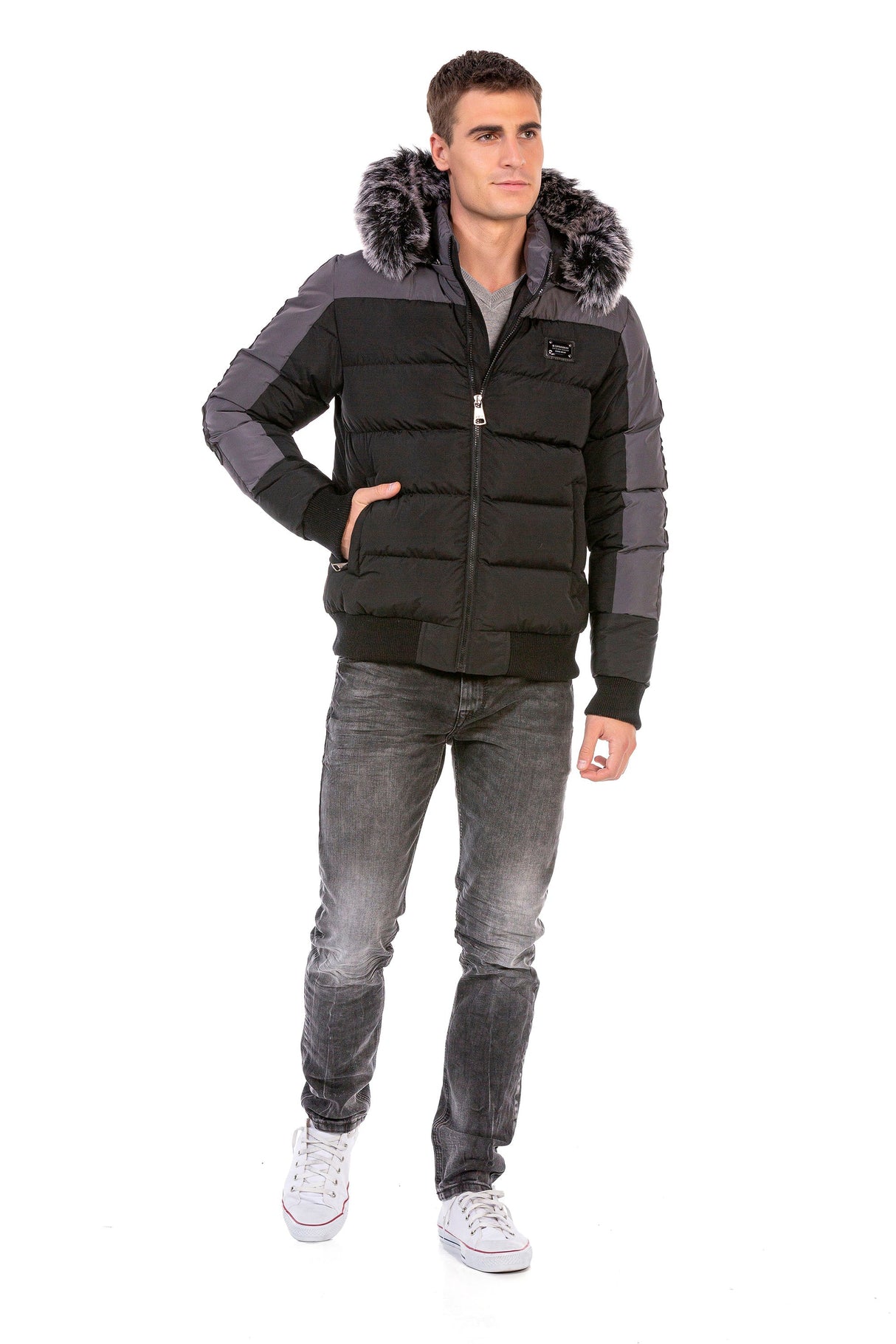 CM182 Men's Winter Jacket – with detachable hood & striking design