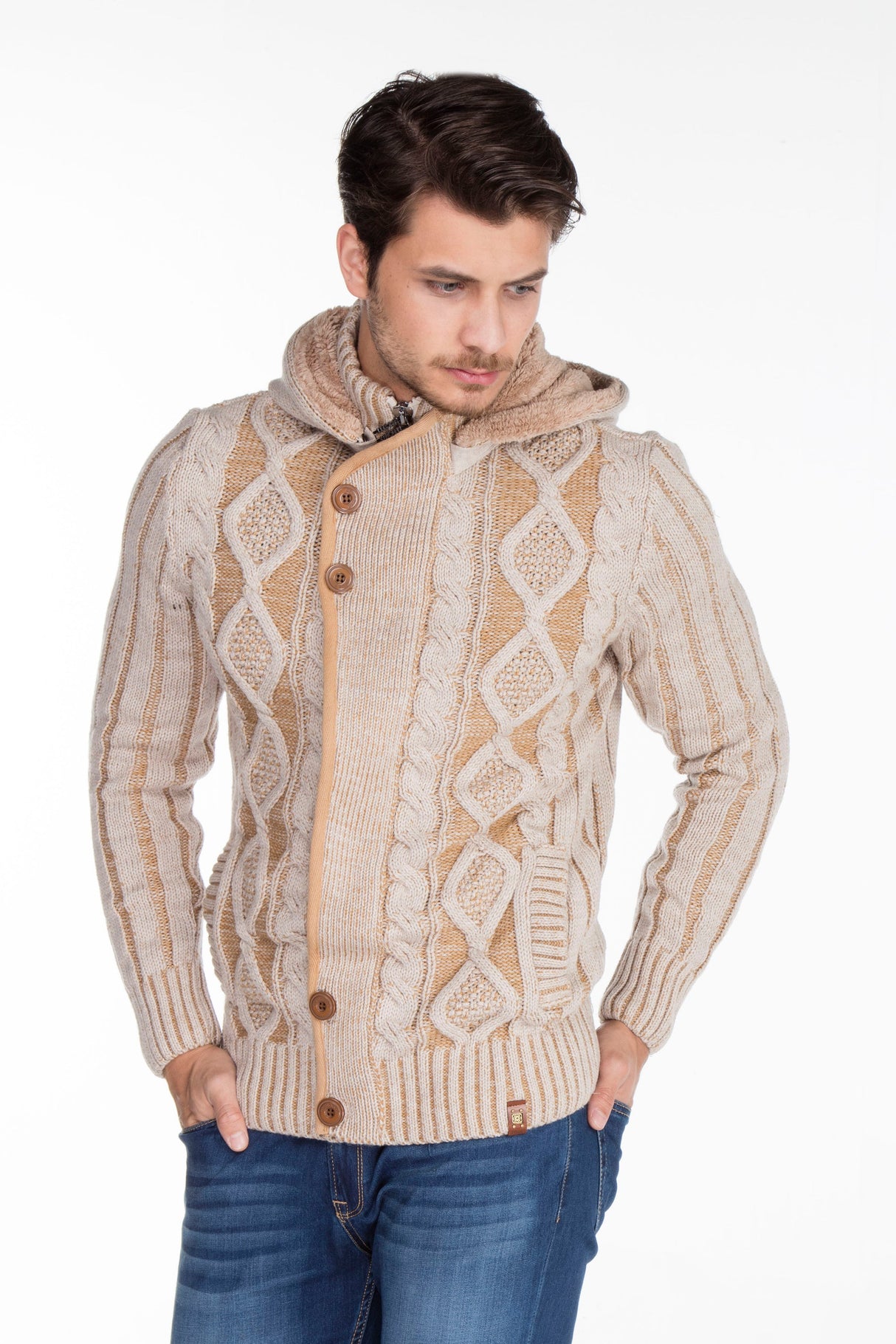 CP161 MEN'S SWEATER