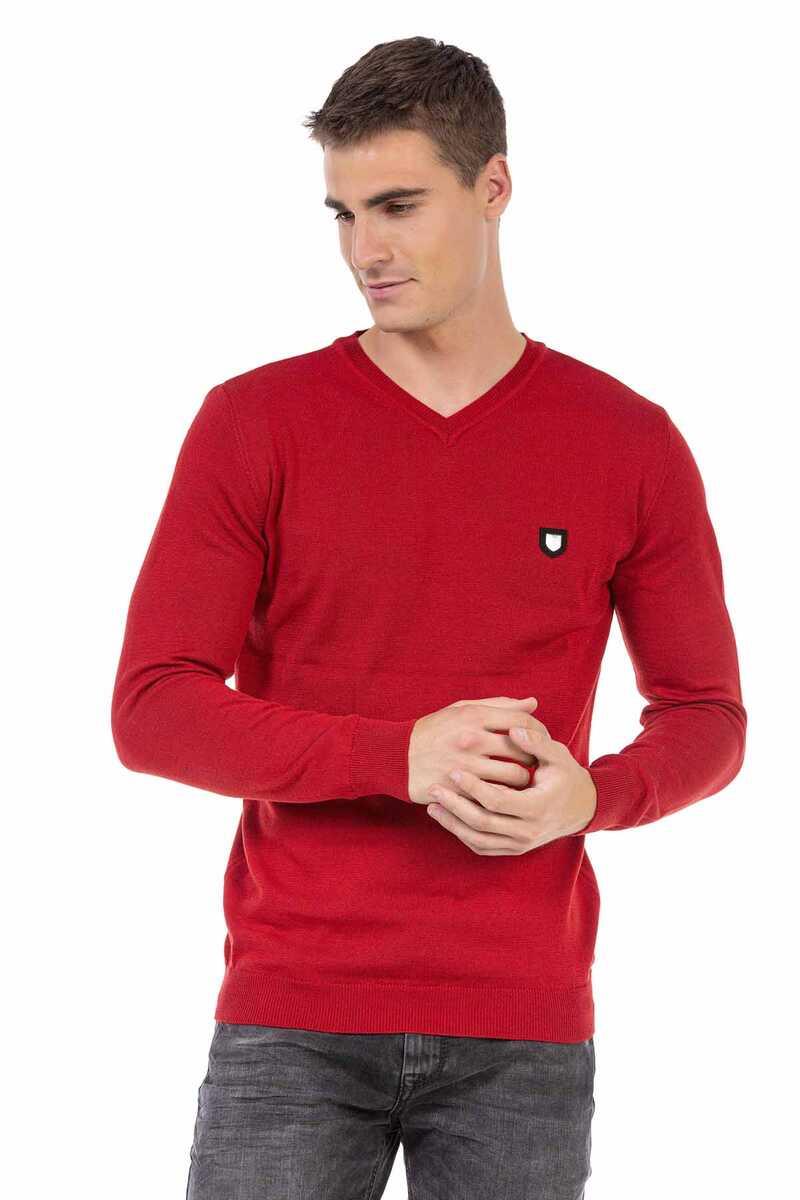 CP242 Men's V-neck sweater – Modern knit sweater for style-conscious men