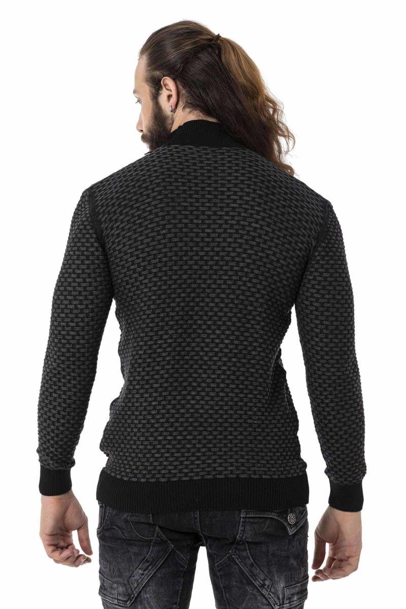 CP274 Men's knitted sweater with modern knit pattern
