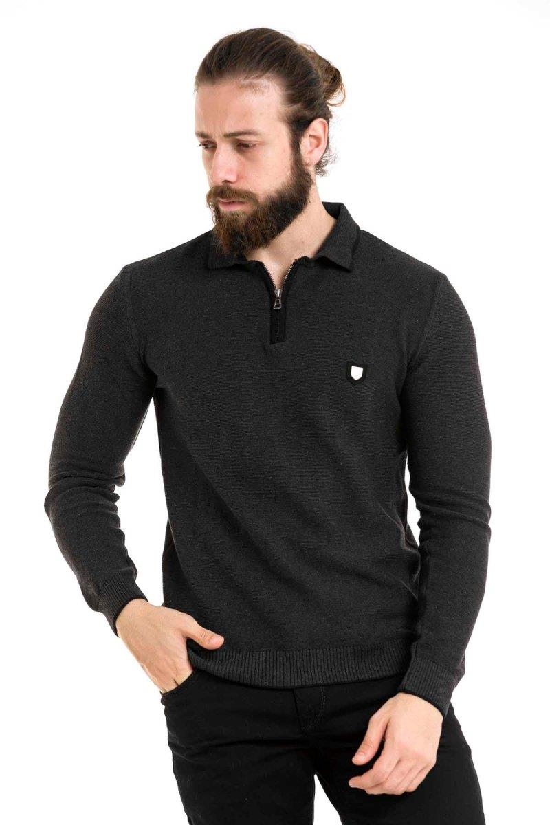 CP278 Men's knit sweater in a modern look