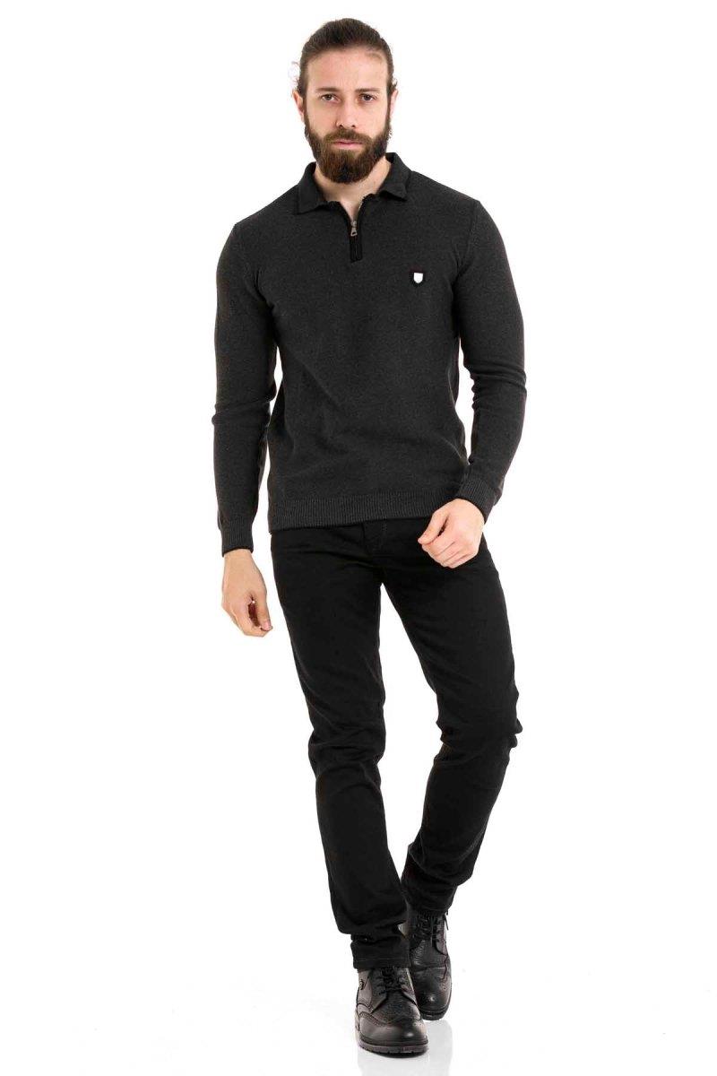 CP278 Men's knit sweater in a modern look