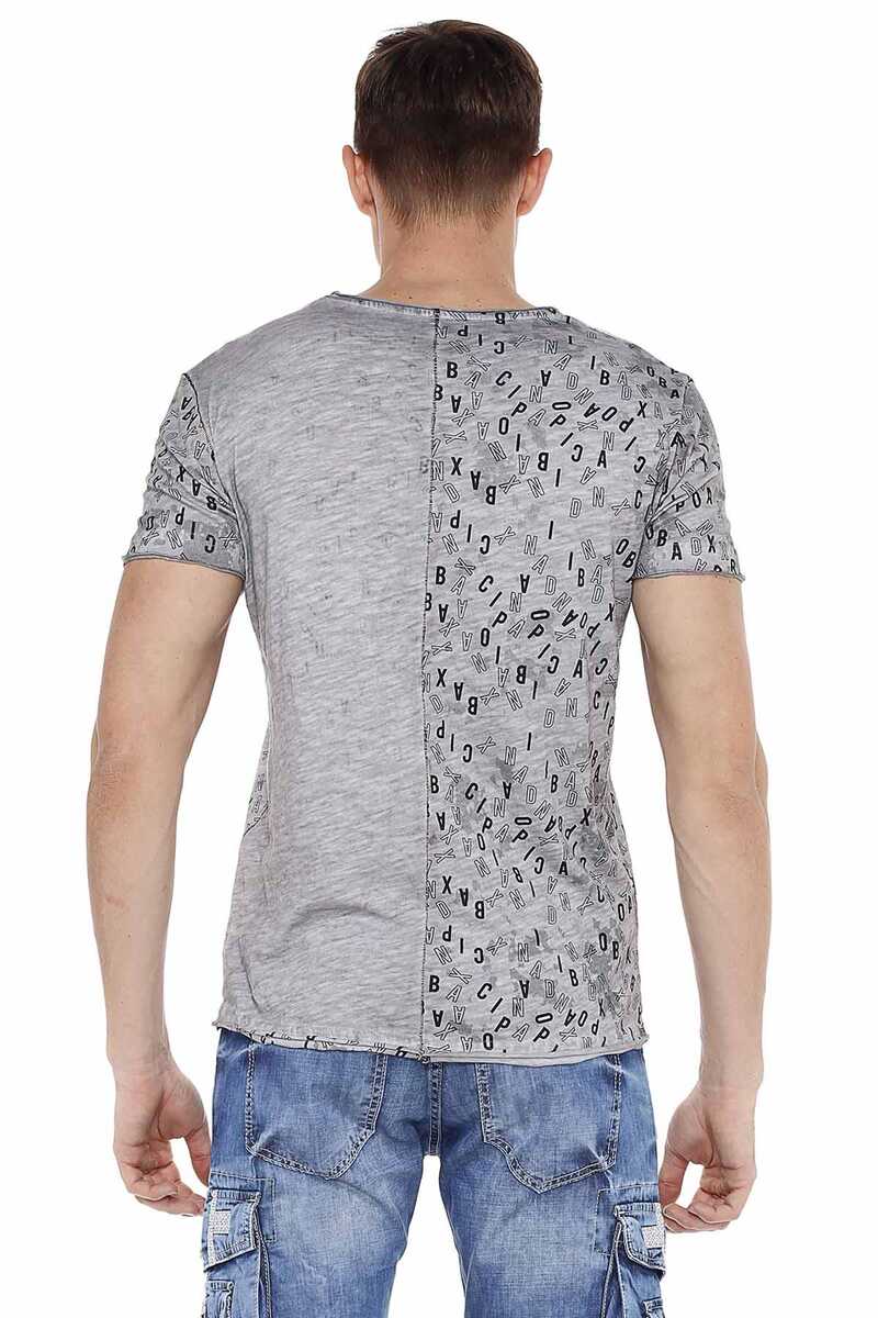 CT469 Men's T-shirt in an asymmetrical look