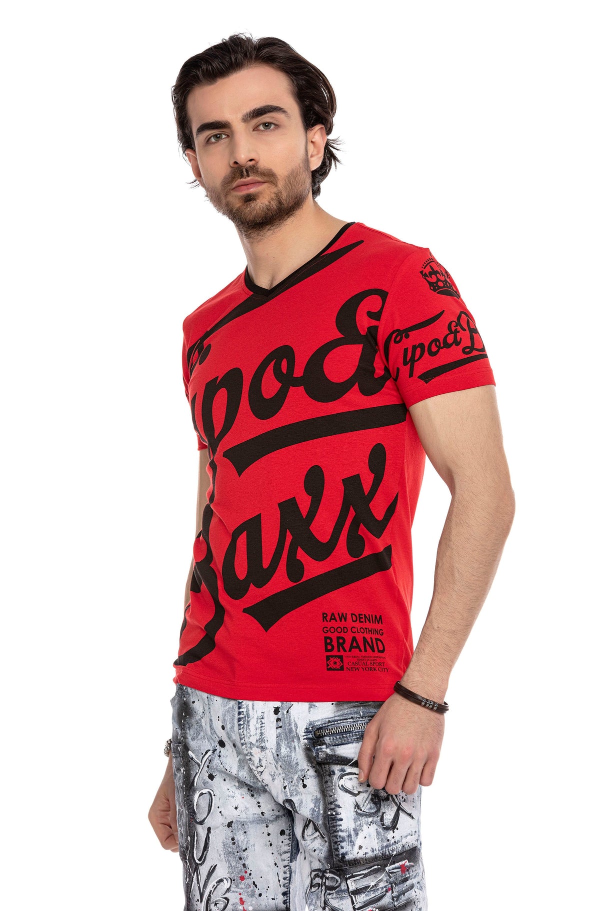 CT635 men's T-shirt with cool brand front print