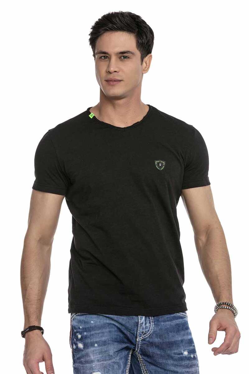 CT648 Men's T-shirt in a sporty look