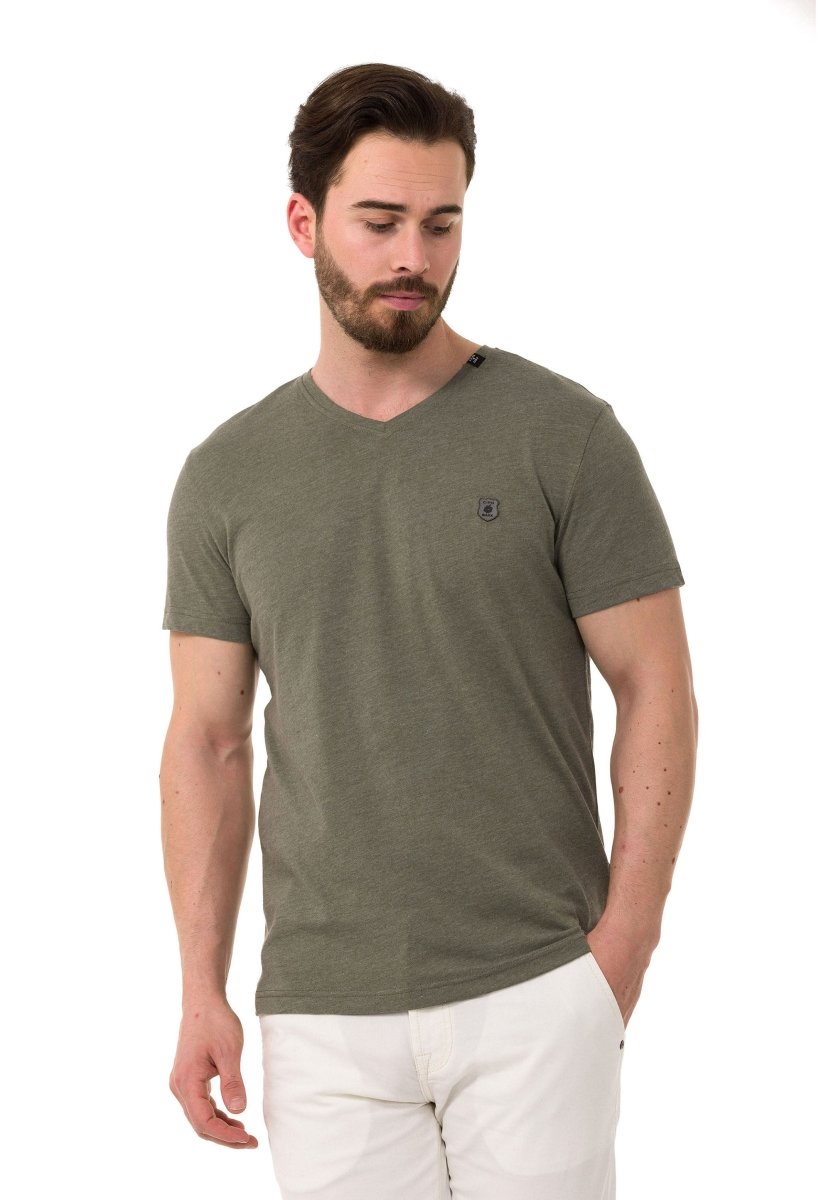 CT773 Men's T-shirt in a sporty look