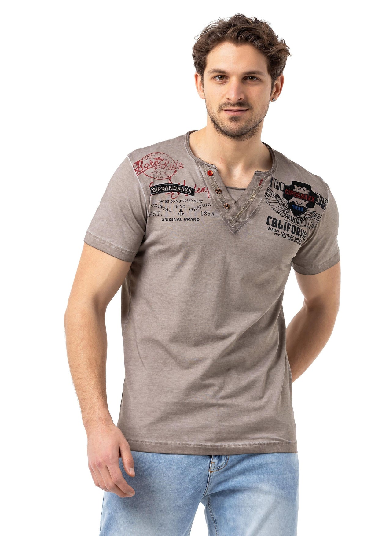 CT783 California Men's V-Neck T-Shirt with Print