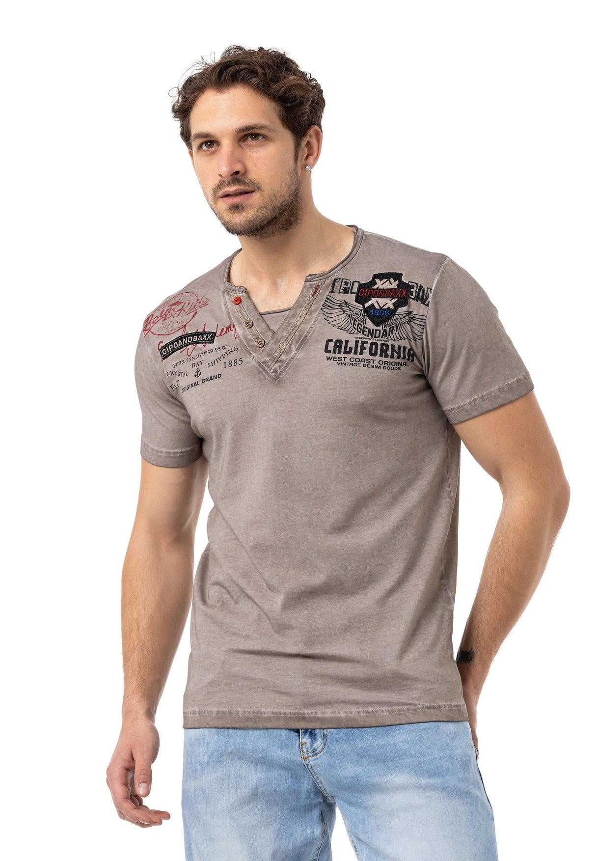 CT783 California Men's V-Neck T-Shirt with Print