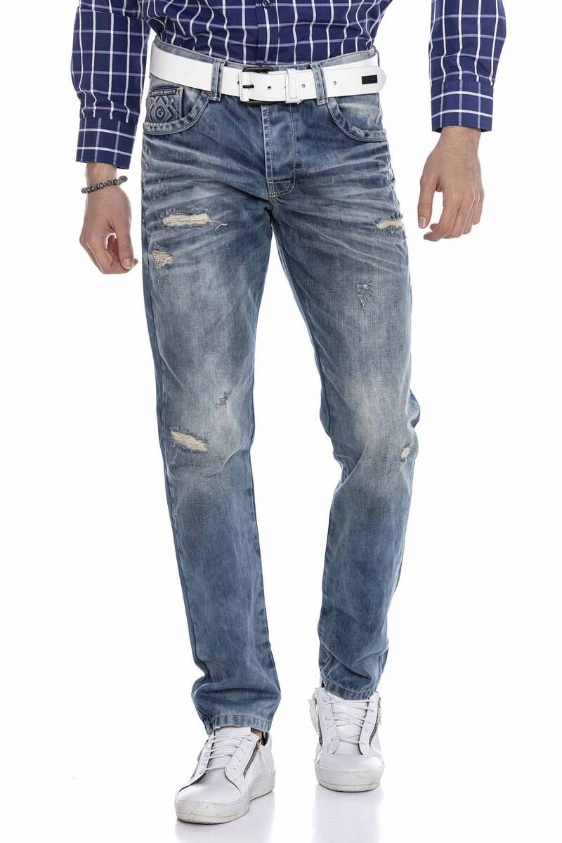 CD655 Men's straight fit jeans in a fashionable destroyed look