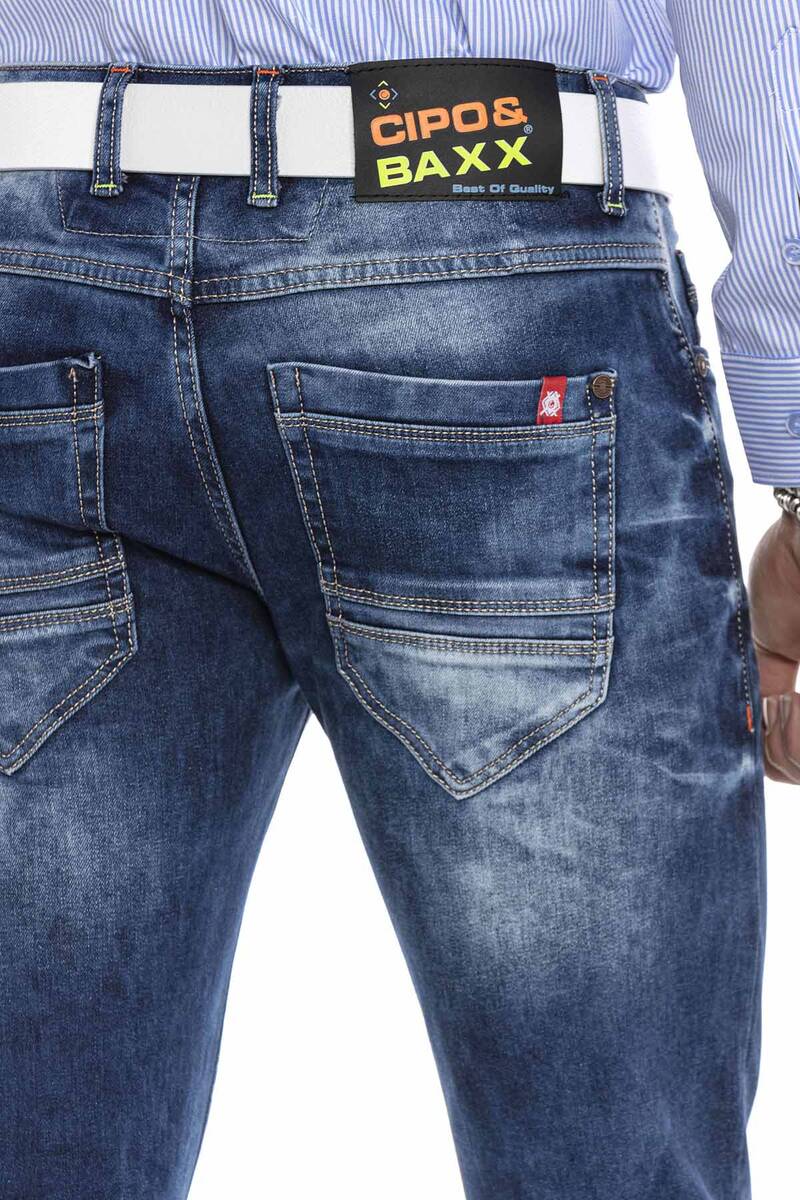 CD603 Men's jeans in a fashionable straight-fit cut