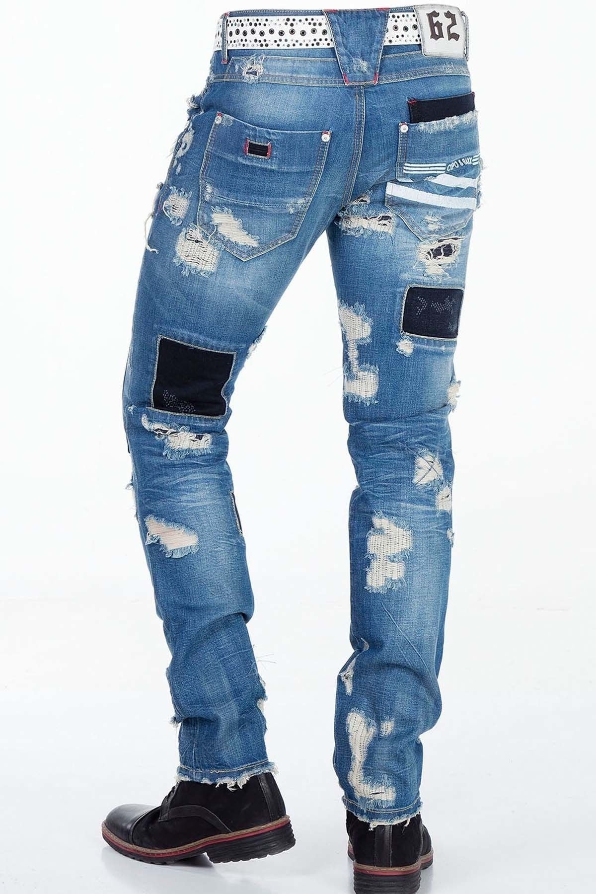 CD347 Men's comfortable jeans in a stylish destroyed look