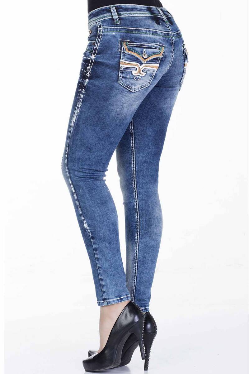 WD242 Women's Slim-Fit Jeans with Distressed Details