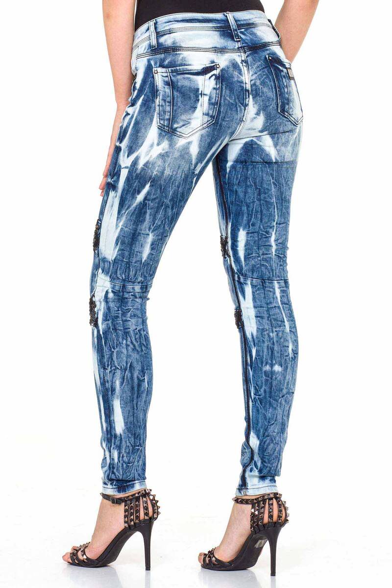 WD368 Women's skinny jeans with fashionable embroidery