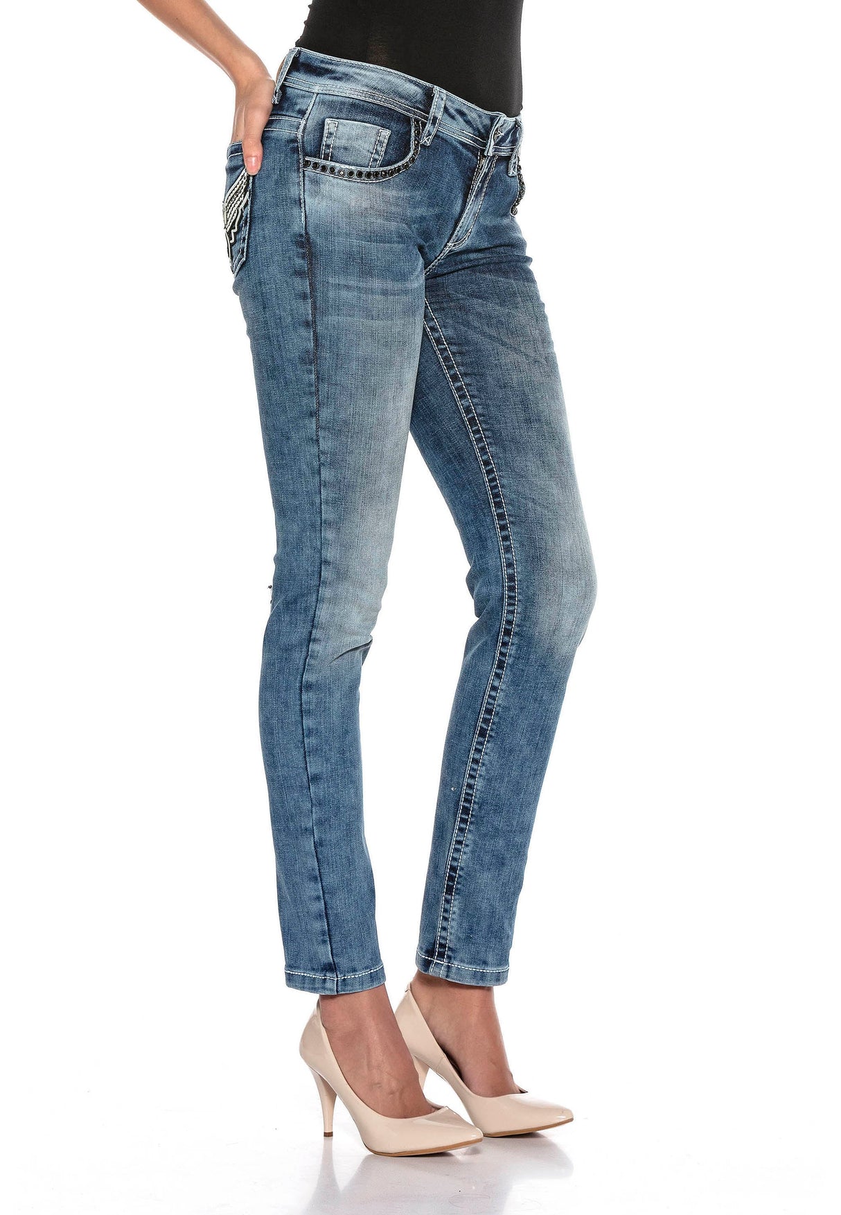 WD401 – Women's Jeans with Rhinestones and Embroidery