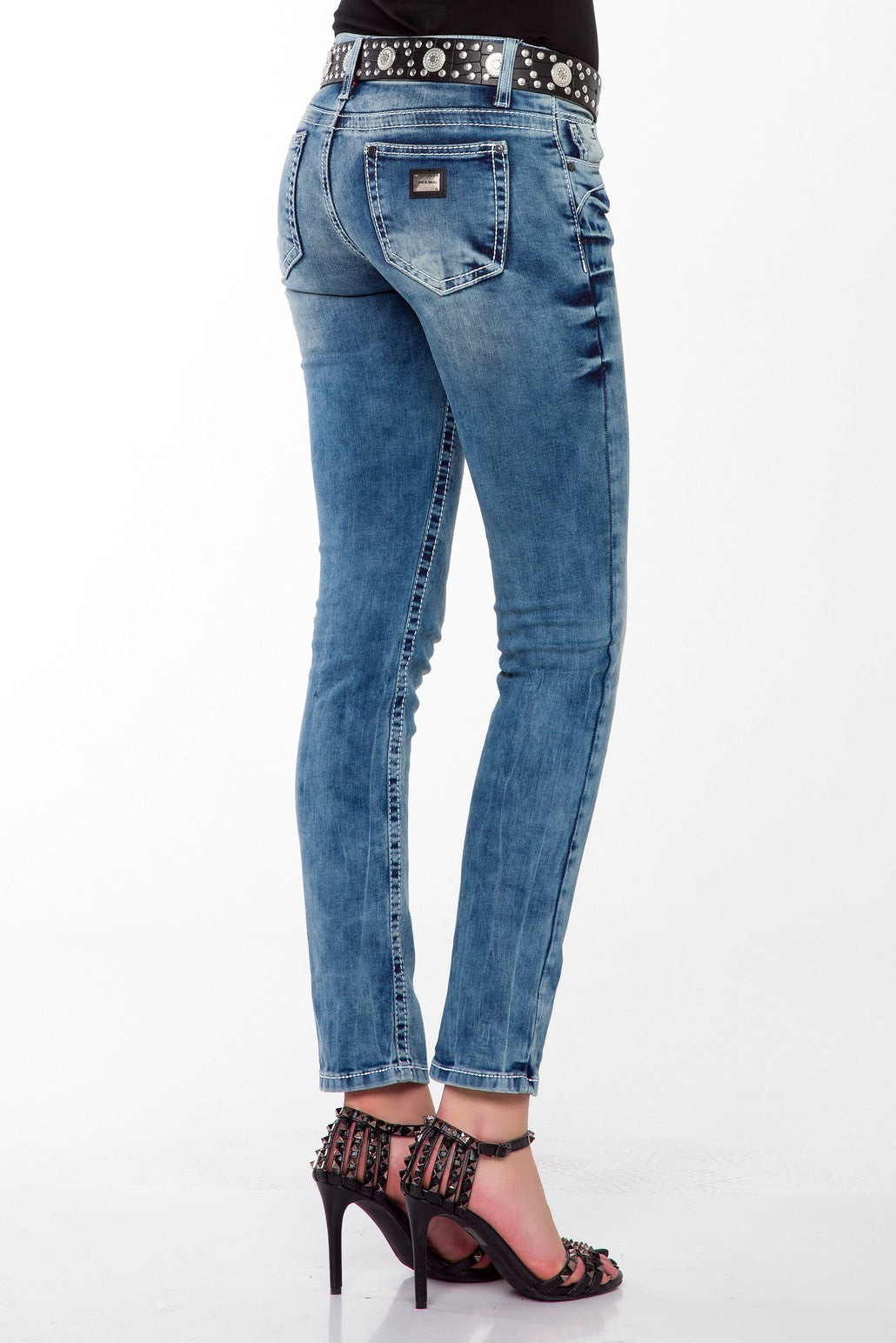 WD363 Women's Jeans – Slim Fit with trendy wash