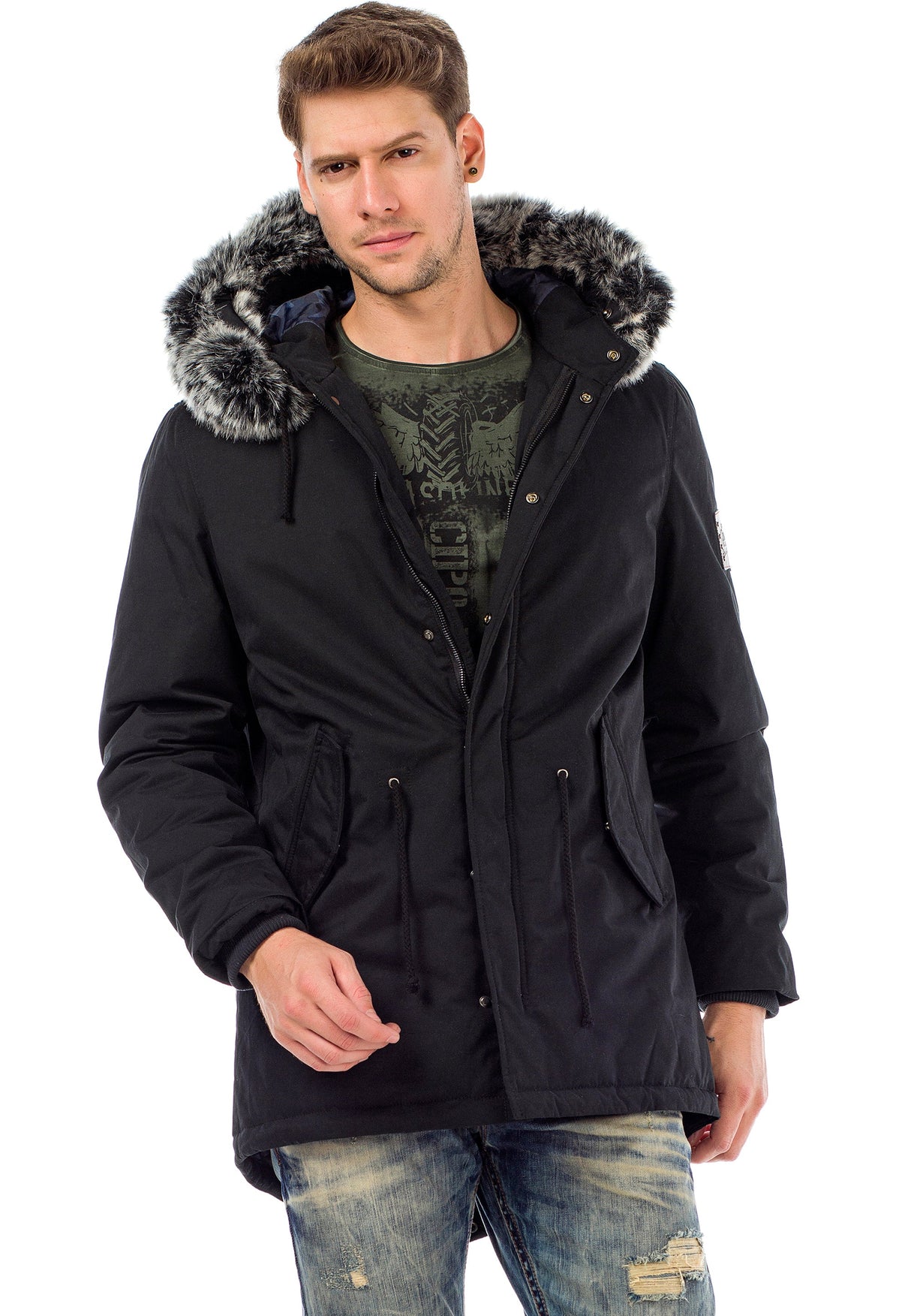 CM150 – Warm, stylish & with a fur-trimmed hood in khaki