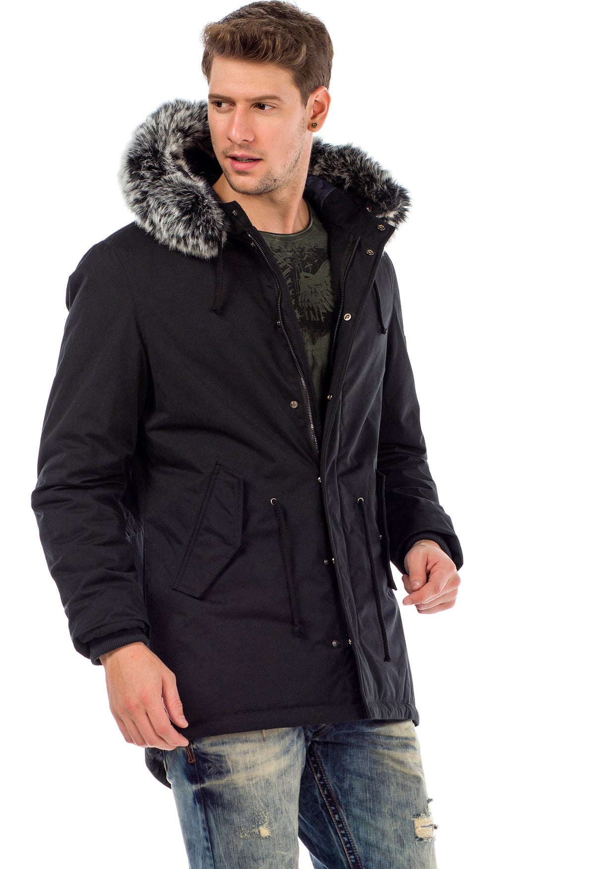 CM150 – Warm, stylish & with a fur-trimmed hood in khaki