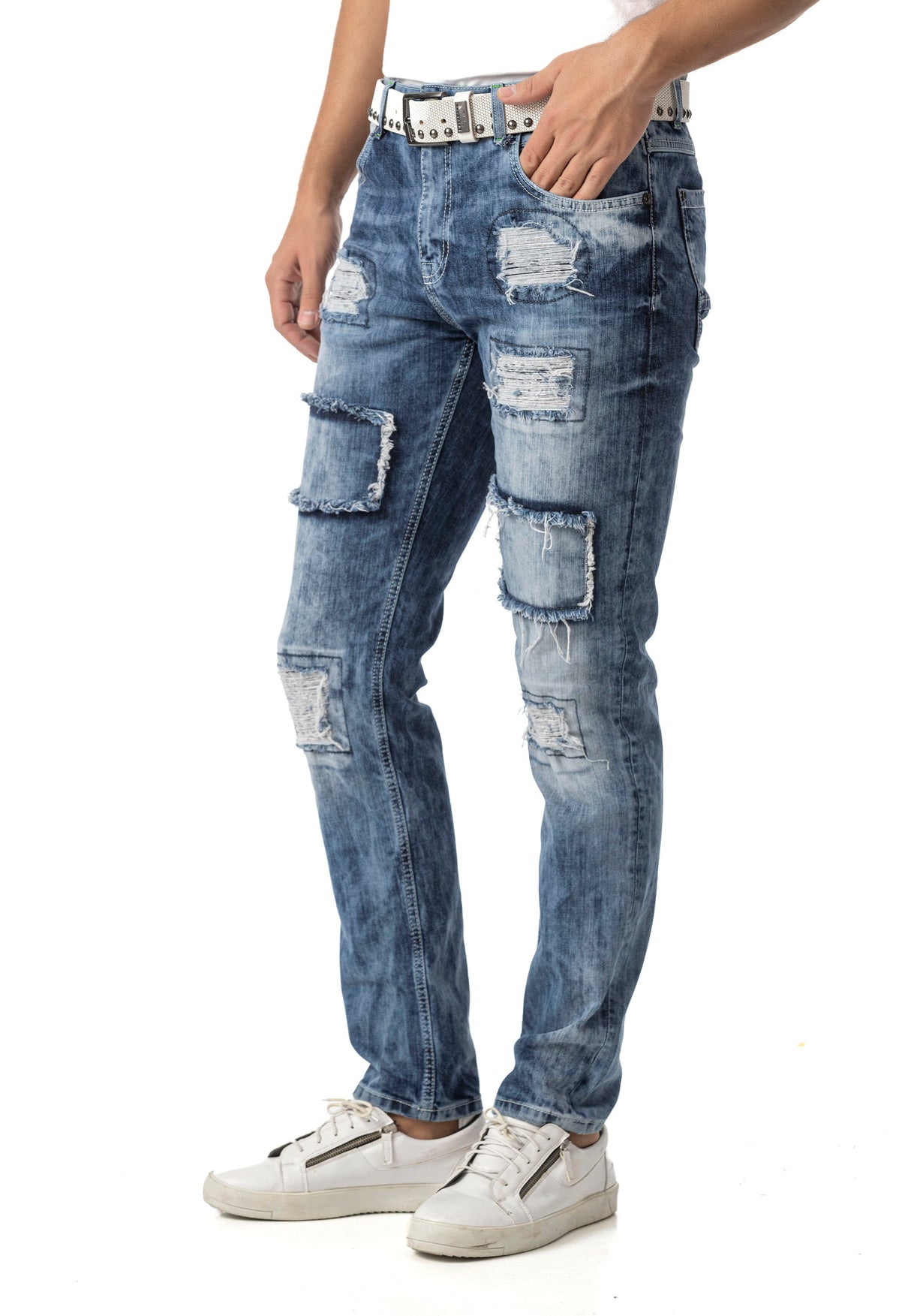 CD900 Stylish Cipo & Baxx men's jeans – used look with patch details and modern cut.