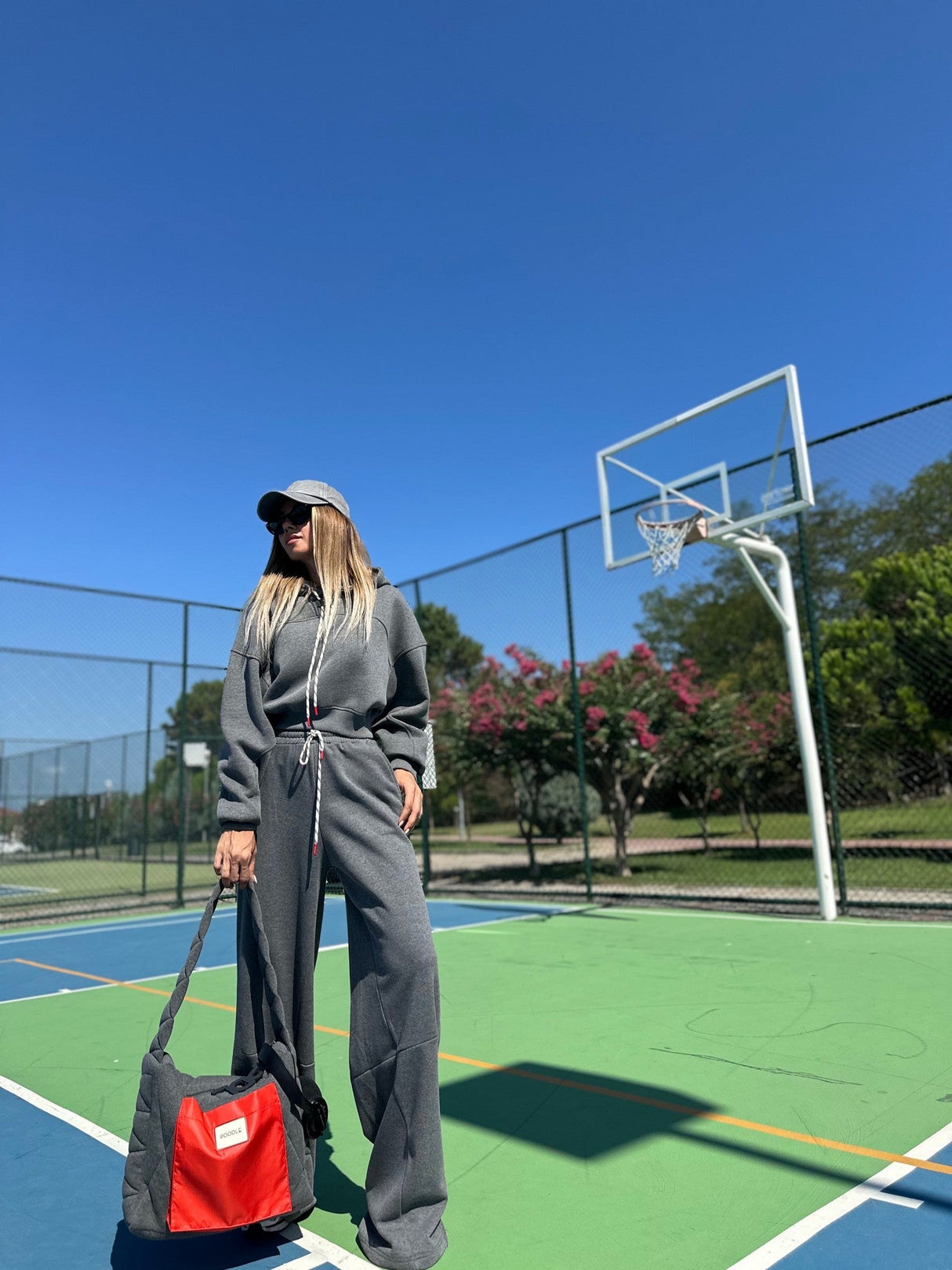WLR154 WOMEN'S JOGGING SUIT