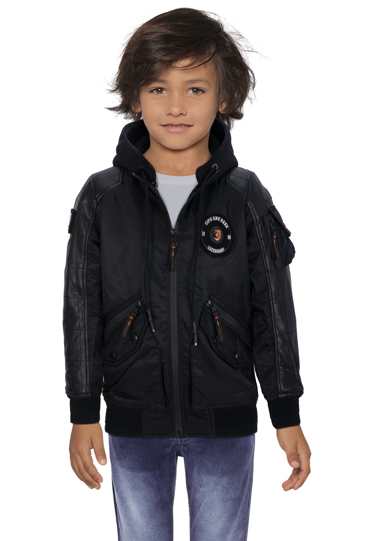CMK101 – Black children's jacket with hood and zippered pockets
