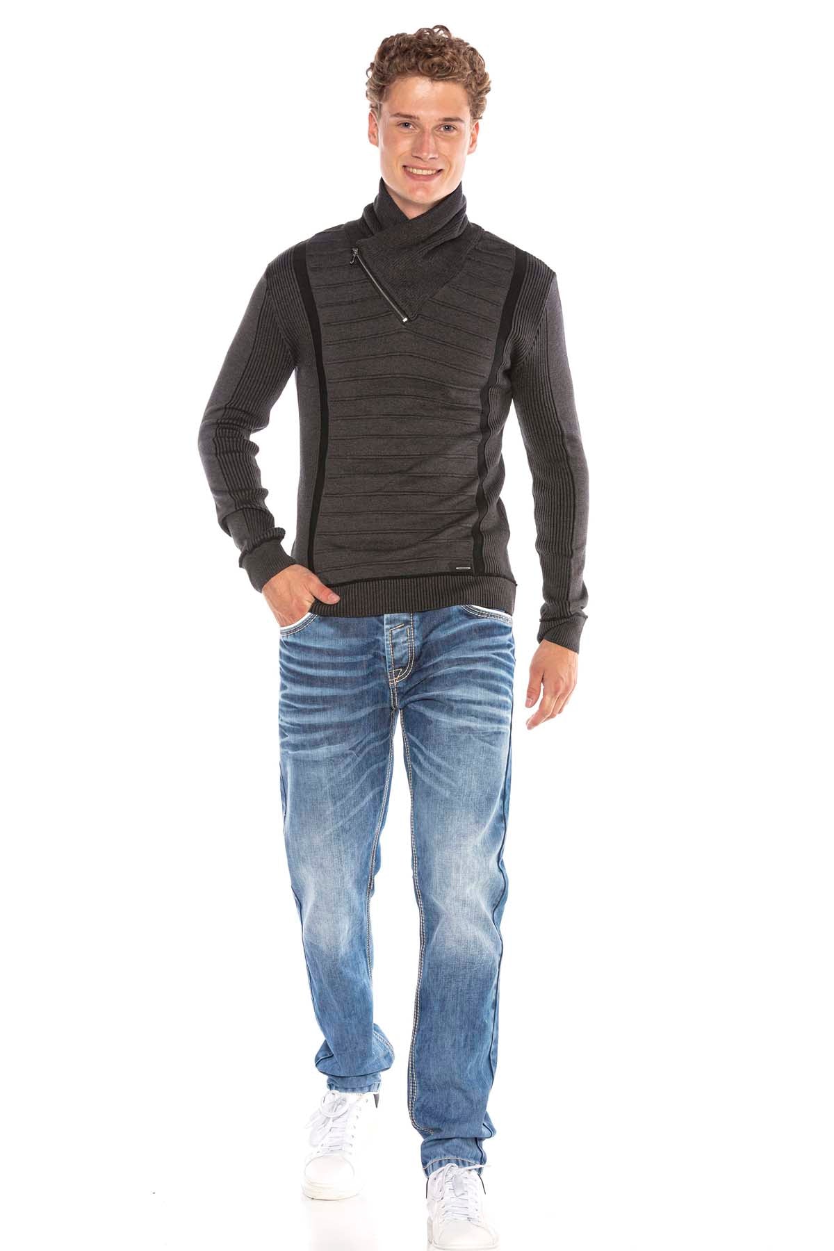 CP227 MEN'S SWEATER