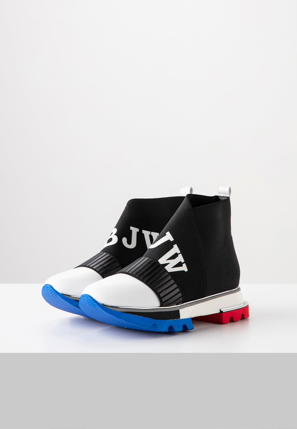 WS105 WOMEN'S SHOES