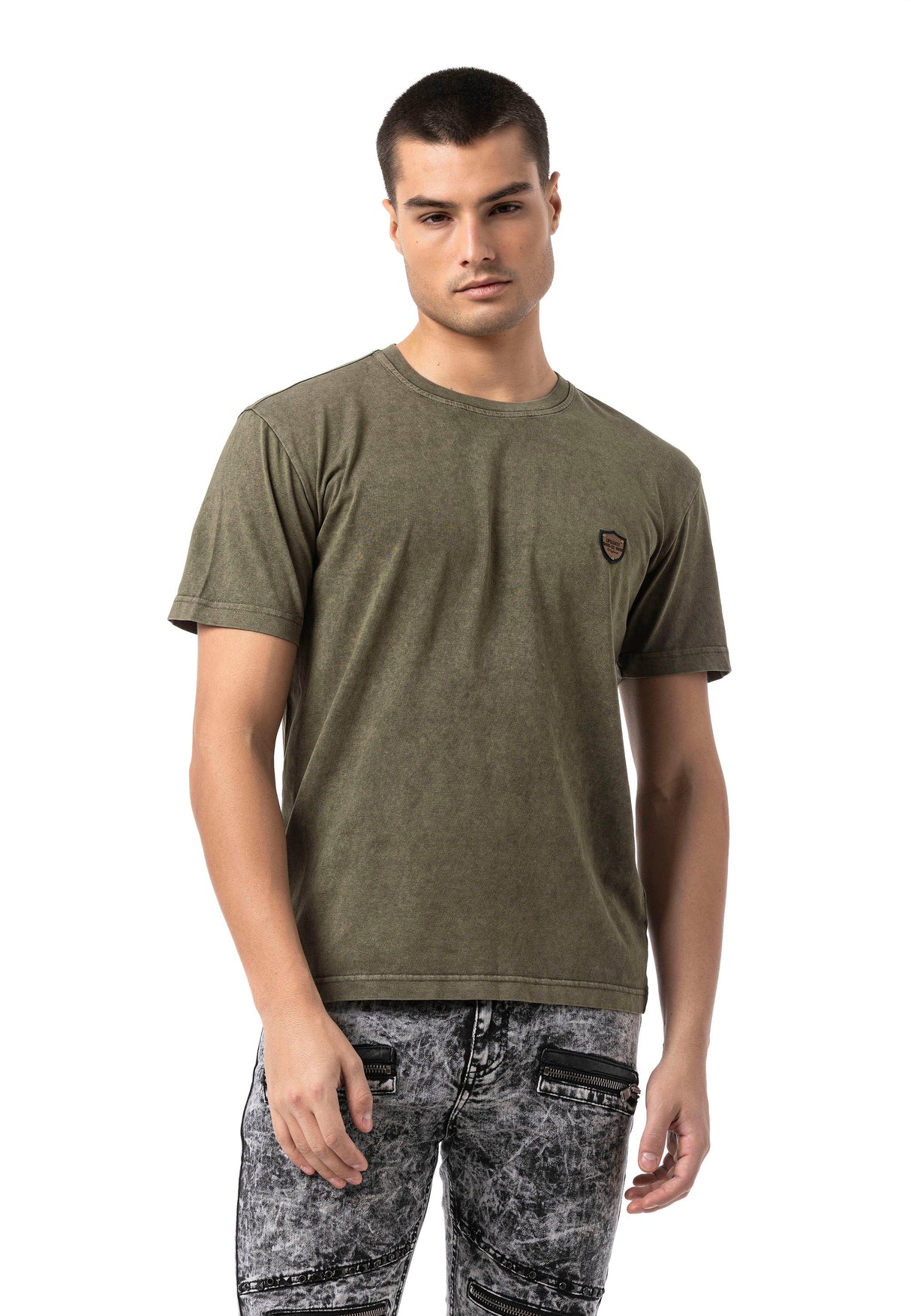 CT808 Men's T-shirt in relaxed fit with wash and patch