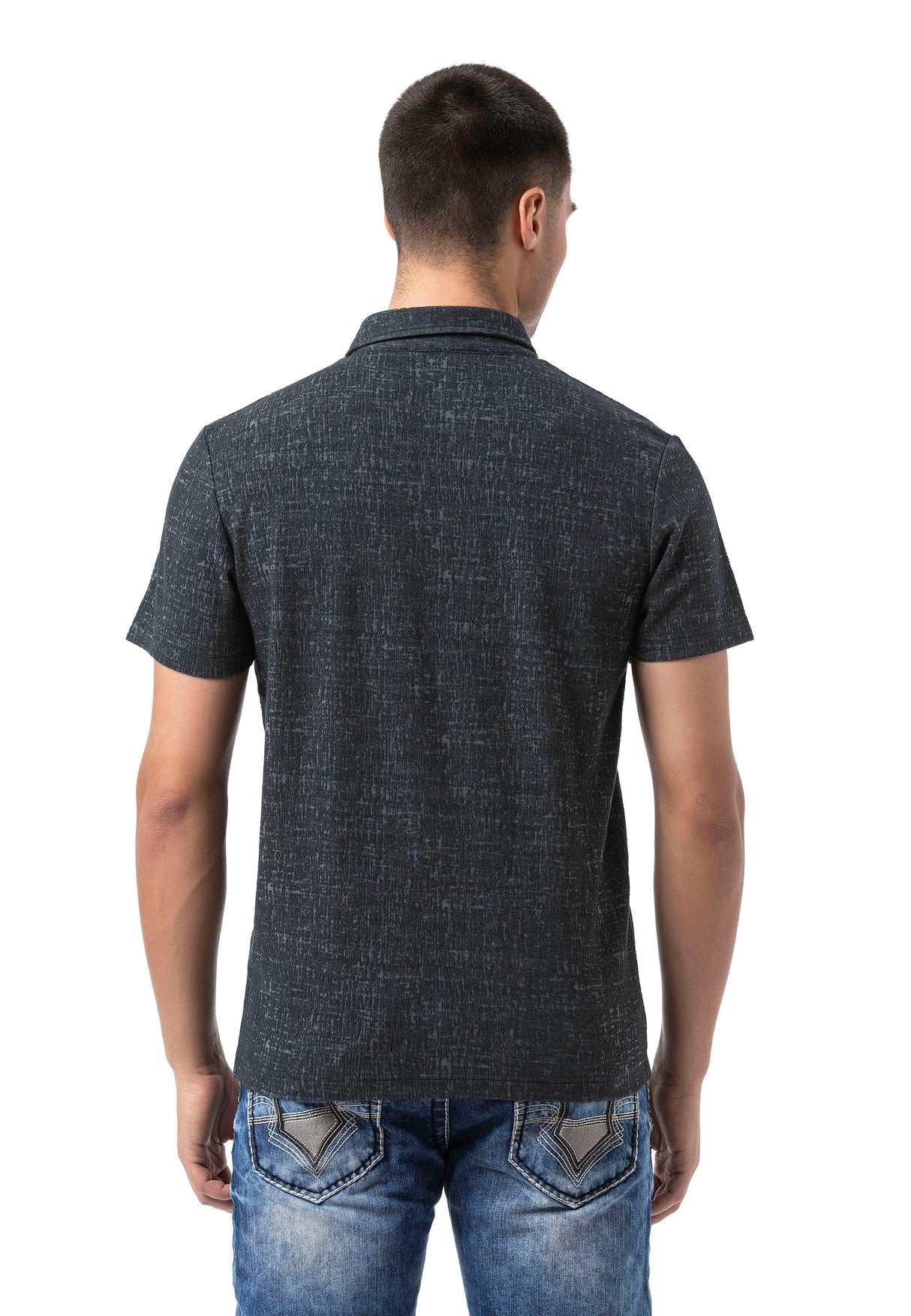CT825 – Short-sleeved, elegant casual look with logo detail
