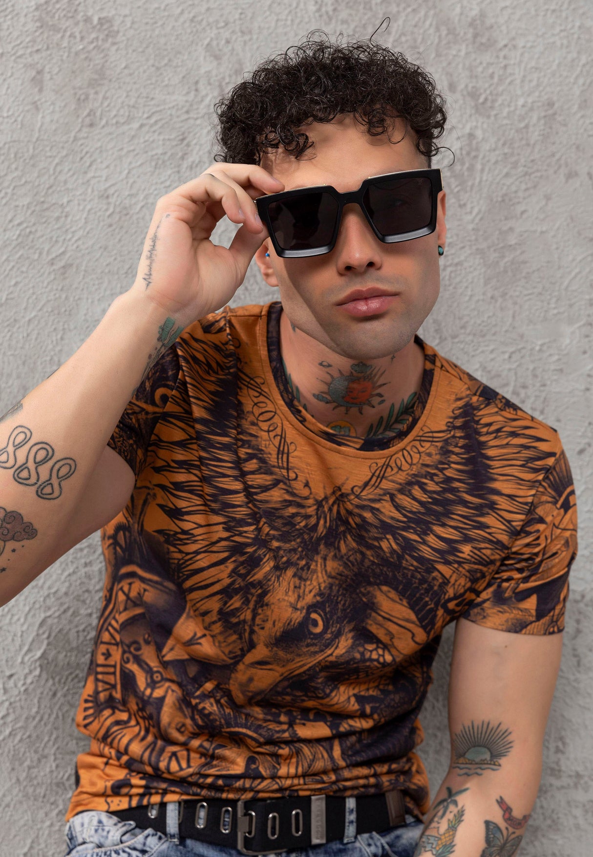 CT781 Men's T-shirt with large eagle print