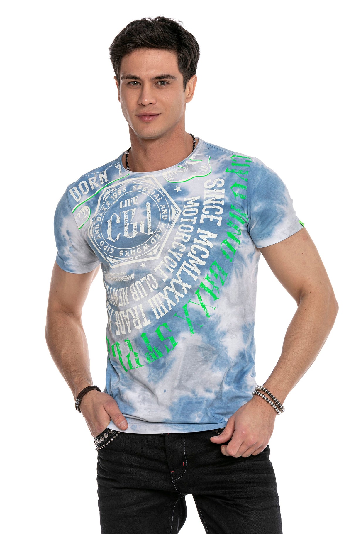CT614 Men's T-shirt with fashionable batik pattern
